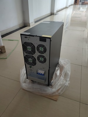 ups不間斷電源